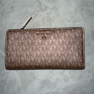 Women’s Michael Kors Wallet